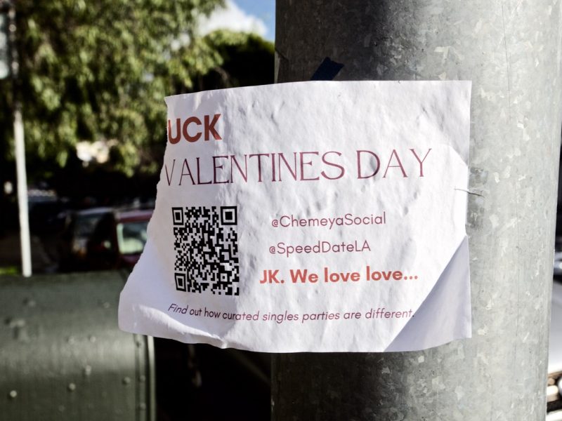 Valentine's day qr code on a pole in san francisco.