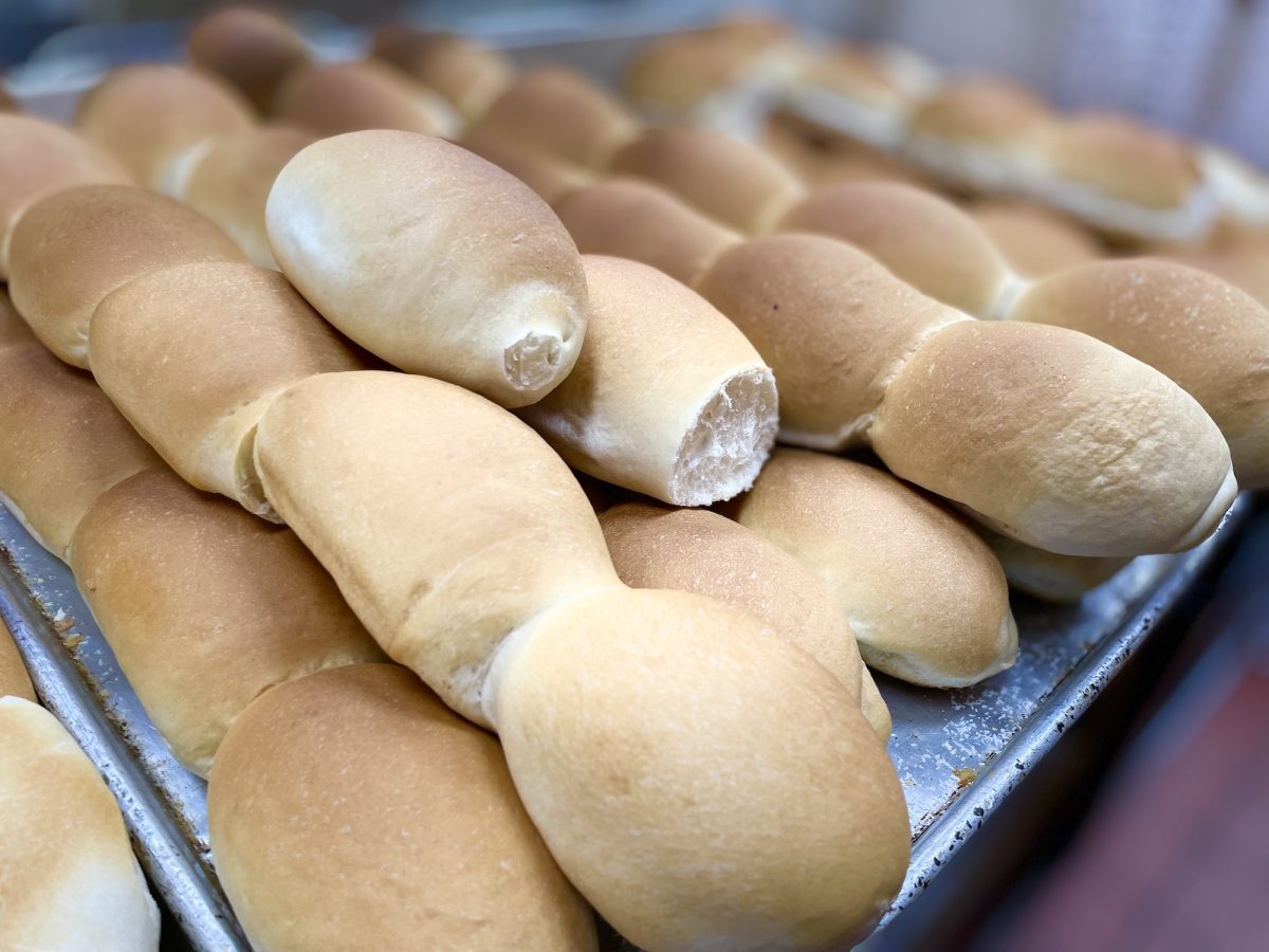 做出了拉美裔最爱的法式小面包的华人饼店